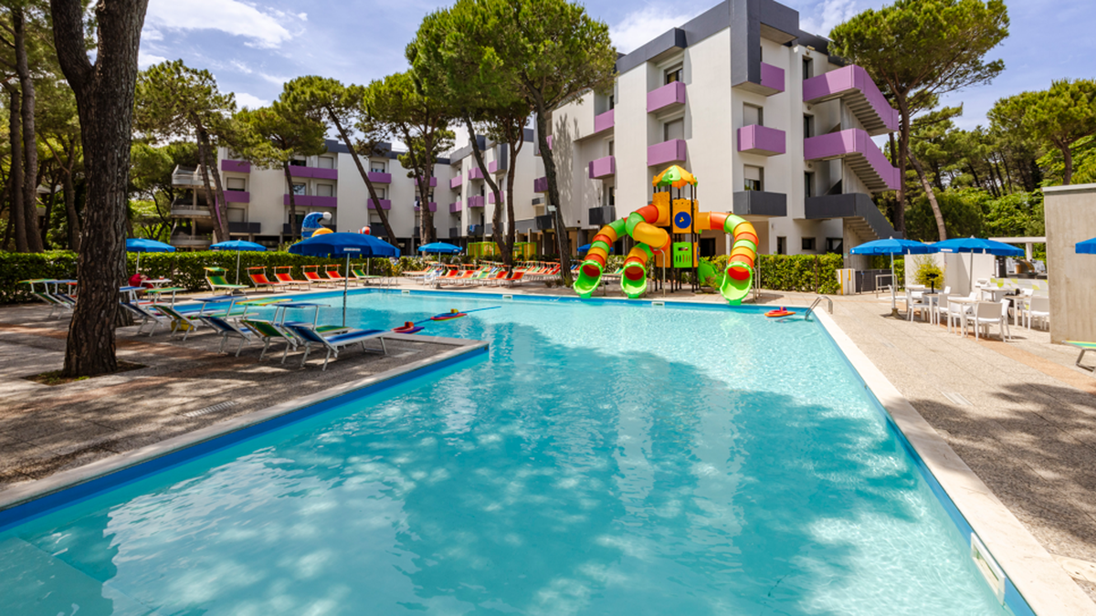   - Color Bay Village Milano Marittima  a Milano Marittima