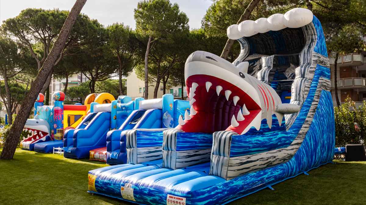   - Color Bay Village Milano Marittima  a Milano Marittima