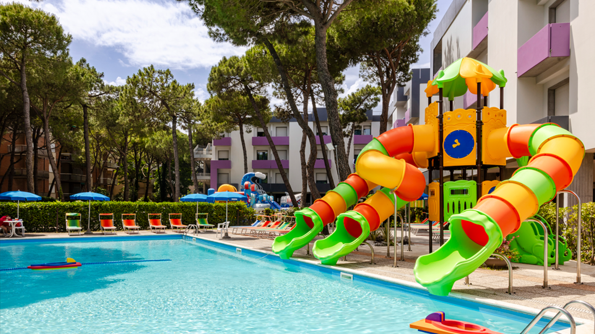   - Color Bay Village Milano Marittima  a Milano Marittima