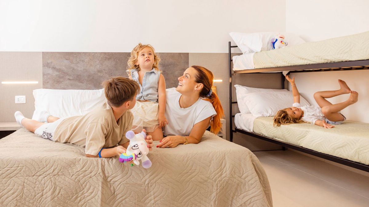   - Color Bay Village a Milano Marittima