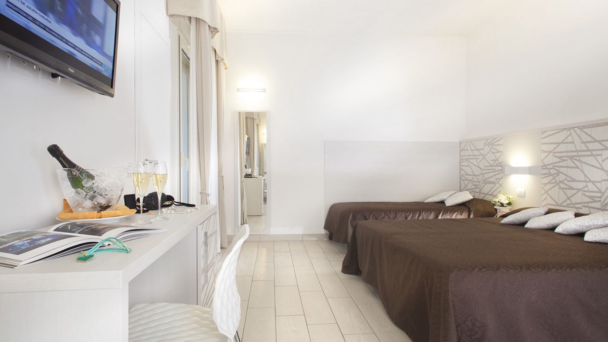   - Ferretti Club Hotel Angelini a Bellaria Igea Marina