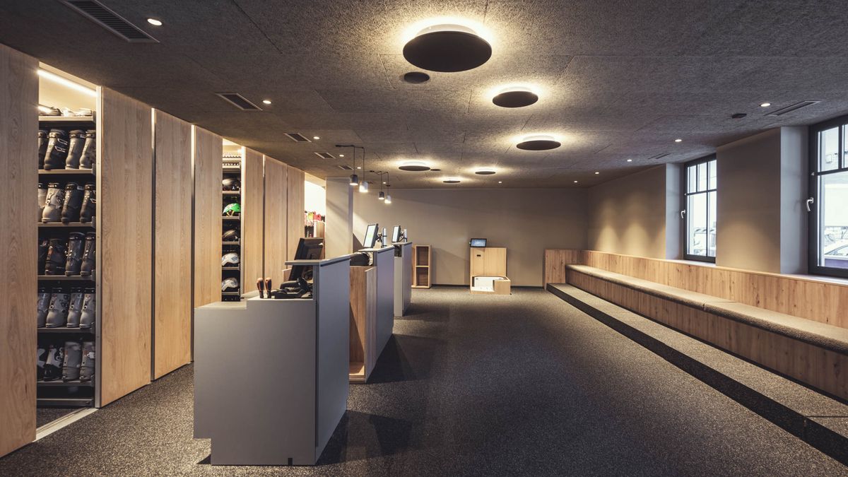  hotel-noleggio-deposito-sci - Cavallino Bianco Family Spa Grand Hotel a Ortisei