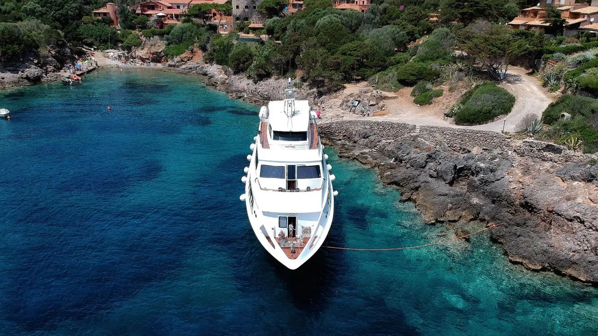   - Mini crociera alle isole del Giglio e di Giannutri  a Porto Santo Stefano 