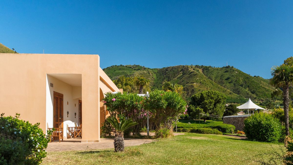   - ALTAFIUMARA RESORT & SPA a  Villa San Giovanni