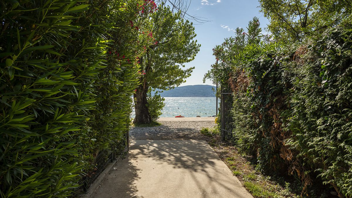  Lake access - Hotel Antico Monastero a  Toscolano-Maderno 