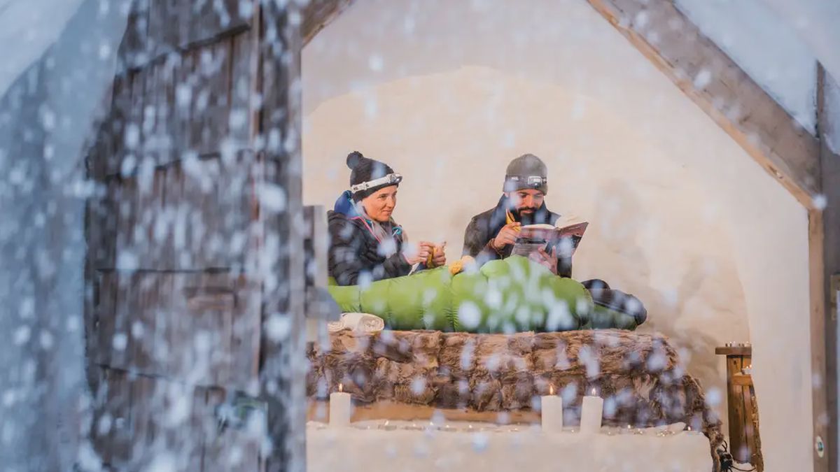   - Notte in igloo family con ciaspolata e cena tirolese a Campo Tures