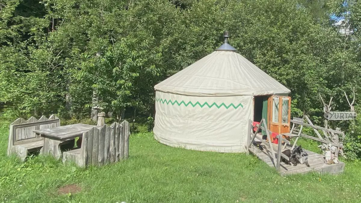   - Notte in Yurta  a Grumes