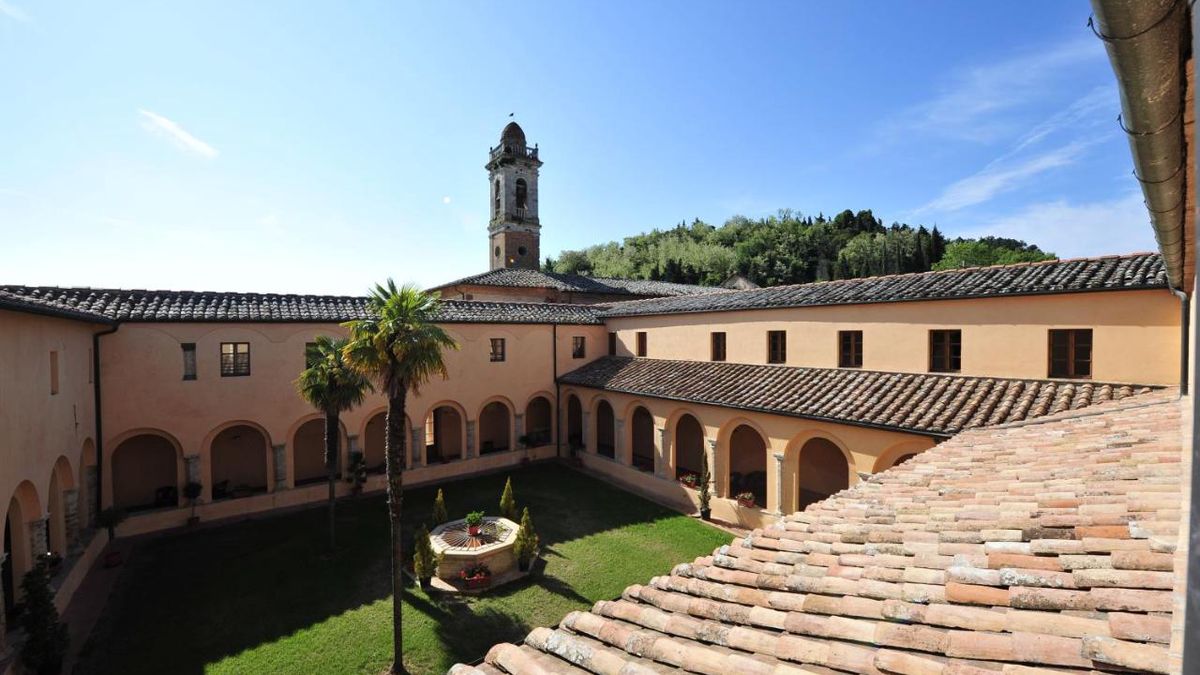   - Chiostro delle Monache a Volterra