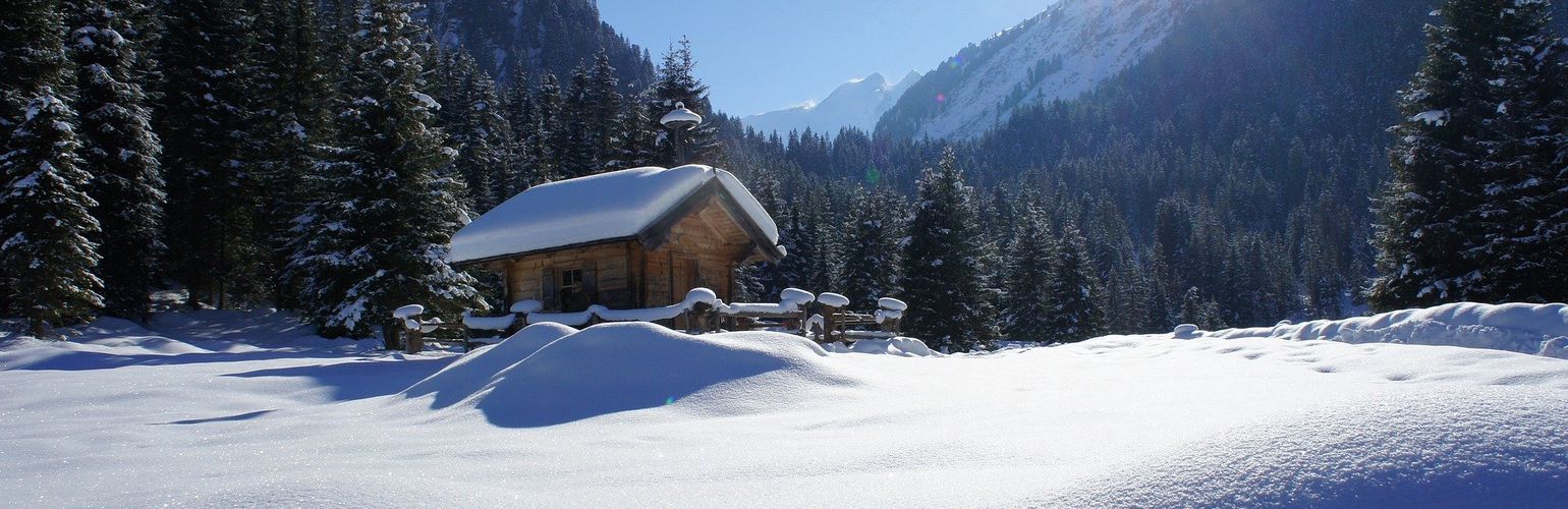 Come affrontare la montagna d'inverno con i bambini