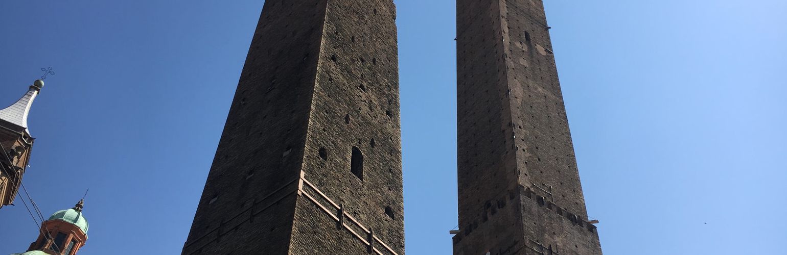 Bologna with children, among towers, parks and museums