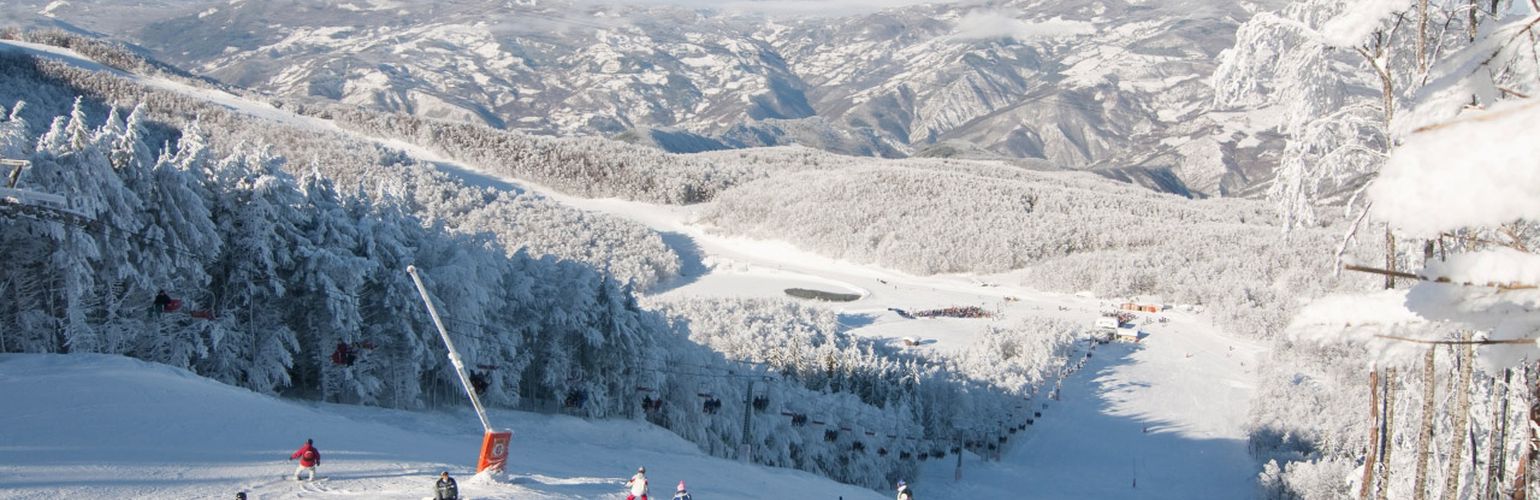 Sul Monte Cimone a sciare con bambini 