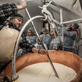 Scopri come si fa il formaggio: laboratorio per famiglie a Baceno