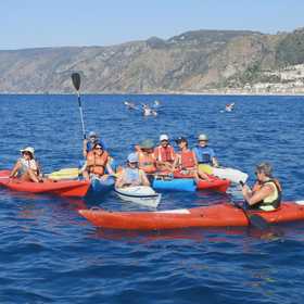 Tour in kayak dalla Tonnara di Palmi a Marinella