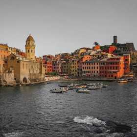 Tour in barca di 2 ore alle Cinque Terre
