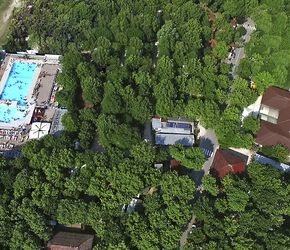 Offerta vacanza bambini Villaggio camping bungalow delle rose a GATTEO A MARE