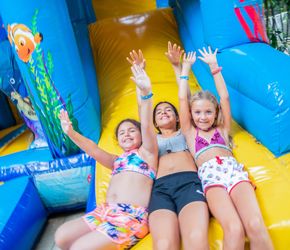 Offerta vacanza bambini Hotel Gambrinus - Valentini Family Village  a Bellaria