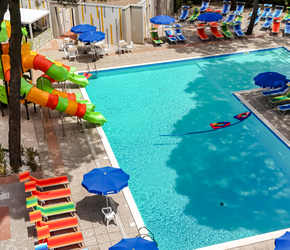 Offerta vacanza bambini Color Bay Village Milano Marittima  a Milano Marittima