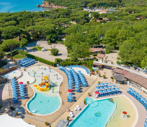 Offerta vacanza bambini Camping Village Baia Azzurra  a Castiglione della Pescaia 