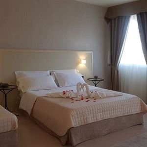 Virginia palace Hotel