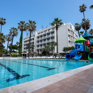 Hotel Relax