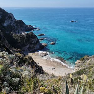 Tour in gommone lungo la Costa degli Dei