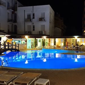 Ferretti Club Hotel Angelini