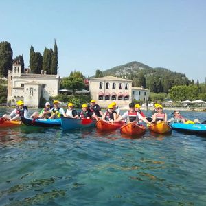 Escursione in canoa a Punta San Vigilio sul Lago di Garda  