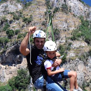 Zipline a Furore in Costiera Amalfitana Volo Family 