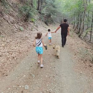 Passeggiata con lupi