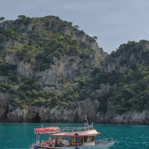 Tour in barca sulla Riviera di Ulisse