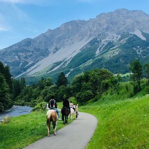 Passeggiata a cavallo con merenda tipica valtellinese 