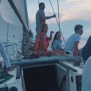 Whale watching e lezione di vela nel Santuario dei Cetacei