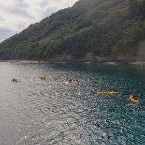 Tour in kayak alla Baia dell'Oro nel Golfo del Tigullio