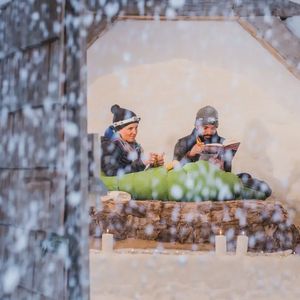 Notte in igloo family con ciaspolata e cena tirolese