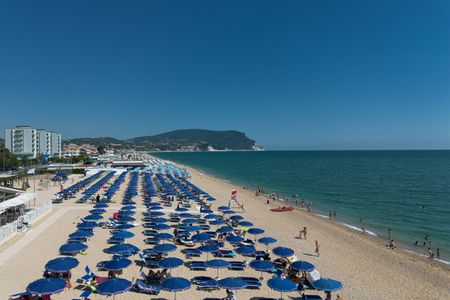 Offerta Mare: Villaggio Conero Azzurro