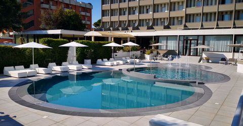 OXYGEN LIFESTYLE HOTEL