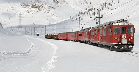 A bordo di un treno d'epoca con i bambini