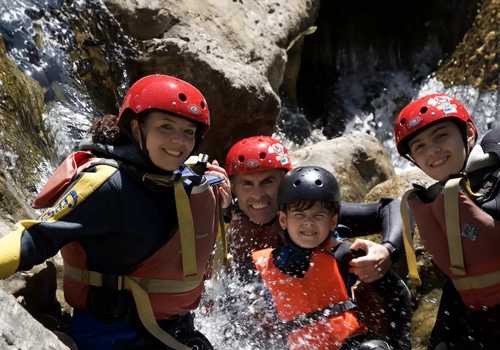 Canyoning family sul torrente Lima in provincia di Lucca