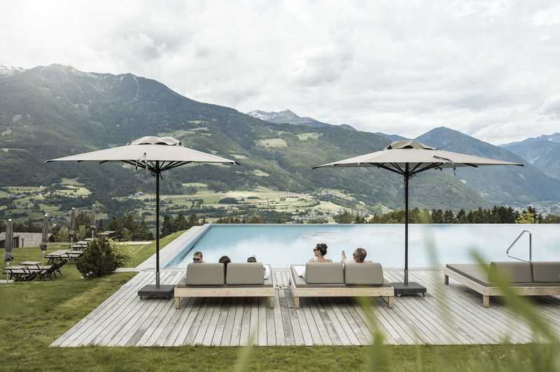 AKI Family Resort PLOSE