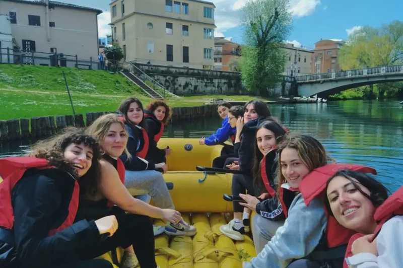 Soft rafting sul fiume Velino
