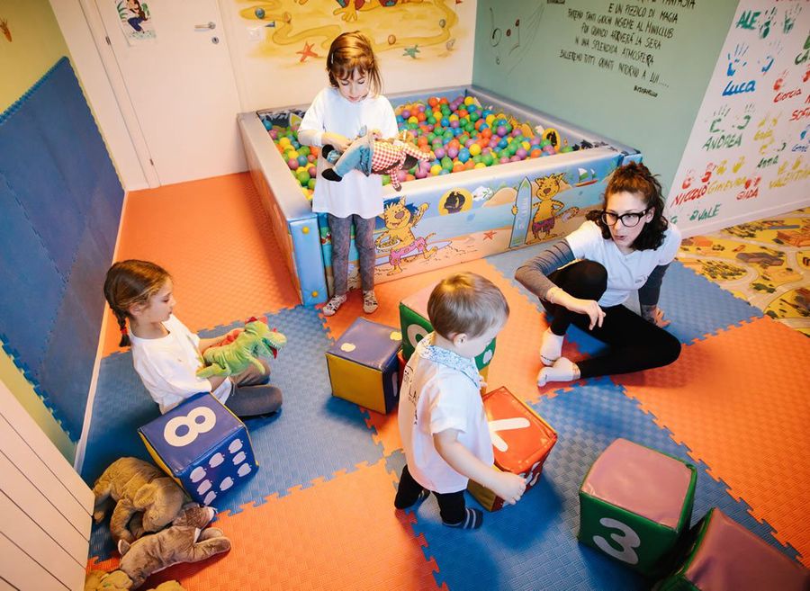 Family hotel con miniclub in Liguria