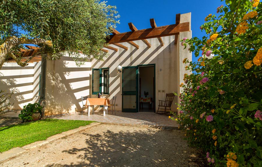 residence with swimming pool near Trapani