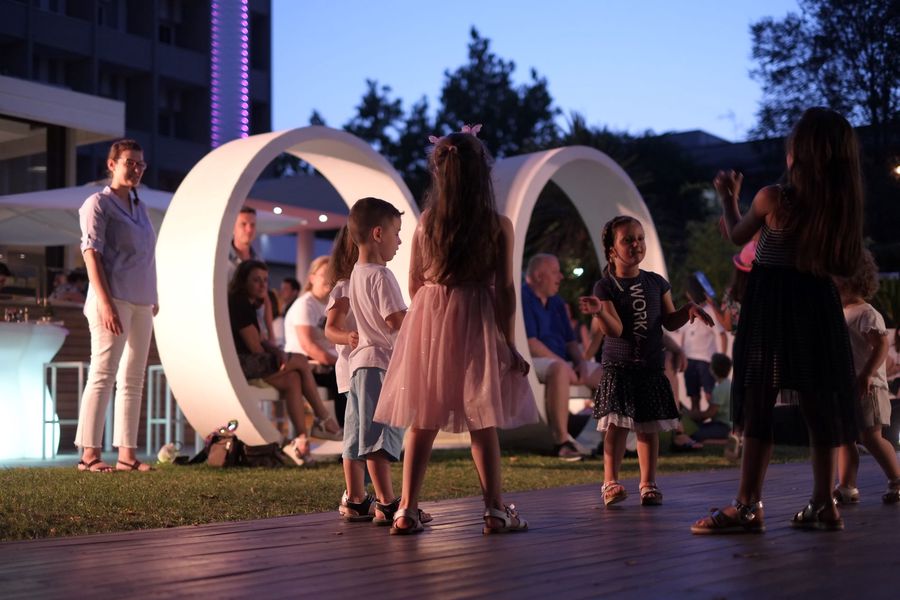 animazione all hotel Oxygen a Rimini