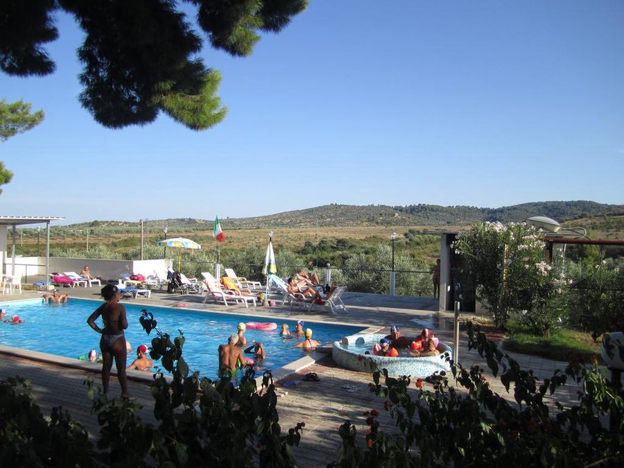 La piscina dl Residence San Luca sul Gargano