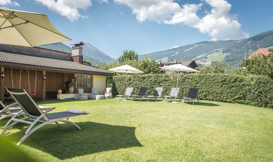 Fameli Family Resort & SPA - Terrazza per famiglie in Val Pusteria