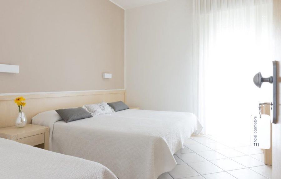 Hotel Commodore - Camera Matrimoniale per famiglie