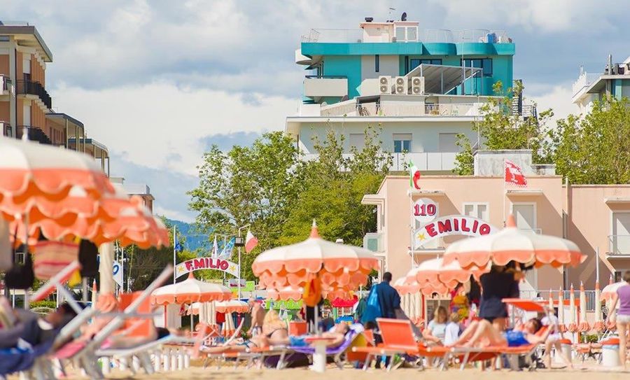 Spiaggia convenzionata per famiglie -Hotel Galassia