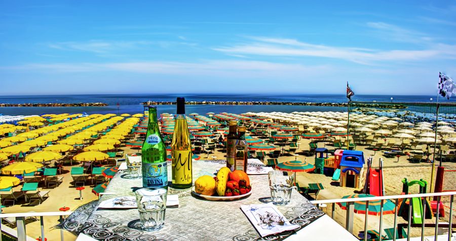 Sea View Restaurant in Gatteo