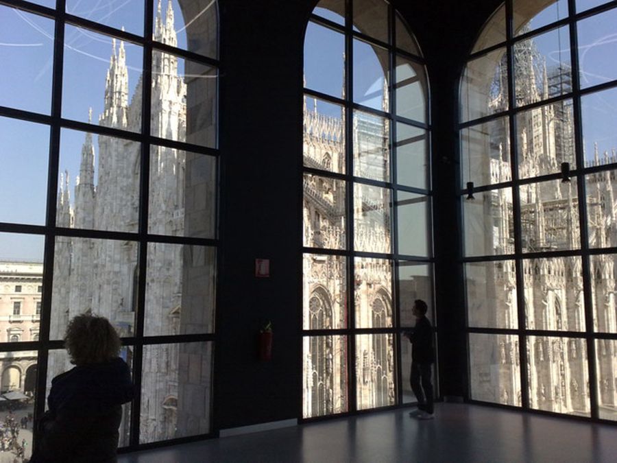 Milano,museo del novecento,piazza duomo