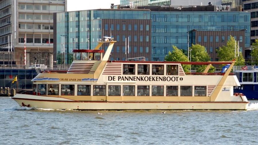 Pannenkoekenboot a Rotterdam